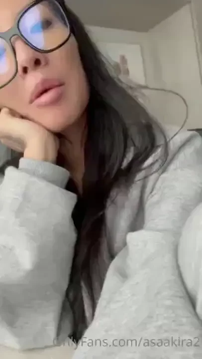 A truly sfw i swear update lol my voice sounds crazy i m not 100 yet 