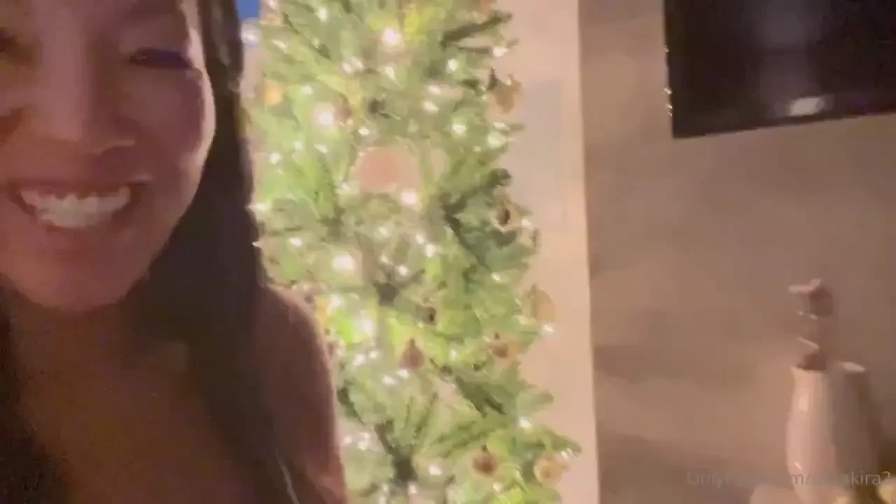 Is it too soon to put up the christmas tree 