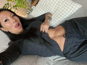 Let s go again it s the lounging-on-the-couch edition 1 2 3 or 4