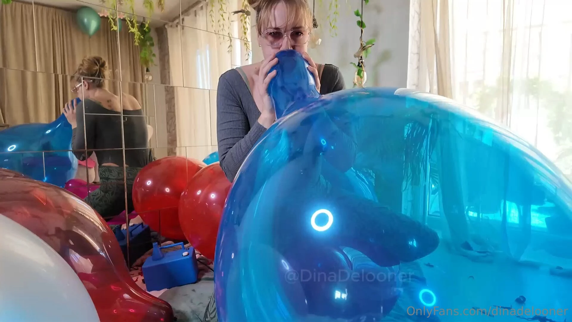 German loonergirl nbsp so that s my first video in talking english 