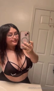 I love taking my bra off and letting these tits fall out wanna see part 1