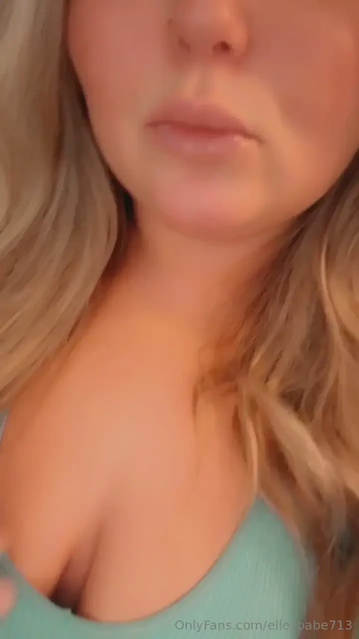 My vip page is on sale now for just 5 get nudes amp most videos 