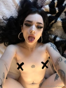 Tip me 10 for uncensored