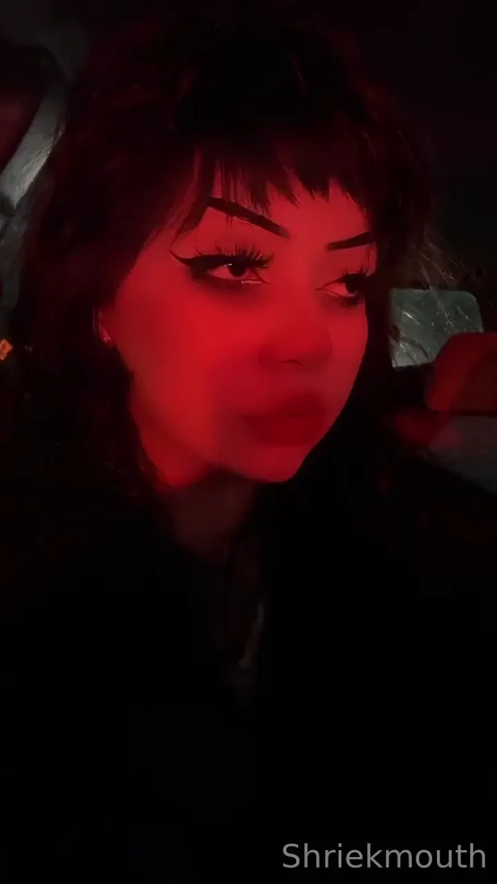 Good morning babes keep it sloppy 