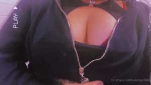 Can u believe my pussy gets this wet part 1