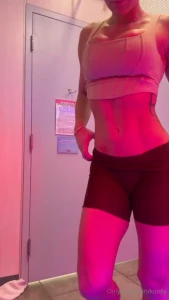 New tanning content and twerk videos tip 9 for the photos and 25 if