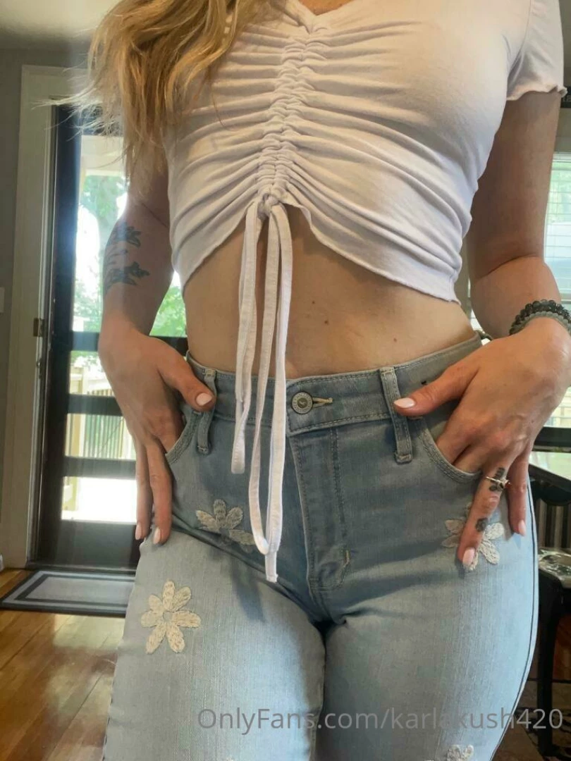 Fun fact i love having my body worshipped by you 