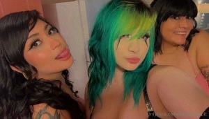 With the babes jessjewelzzz kitanastar cyberxspit
