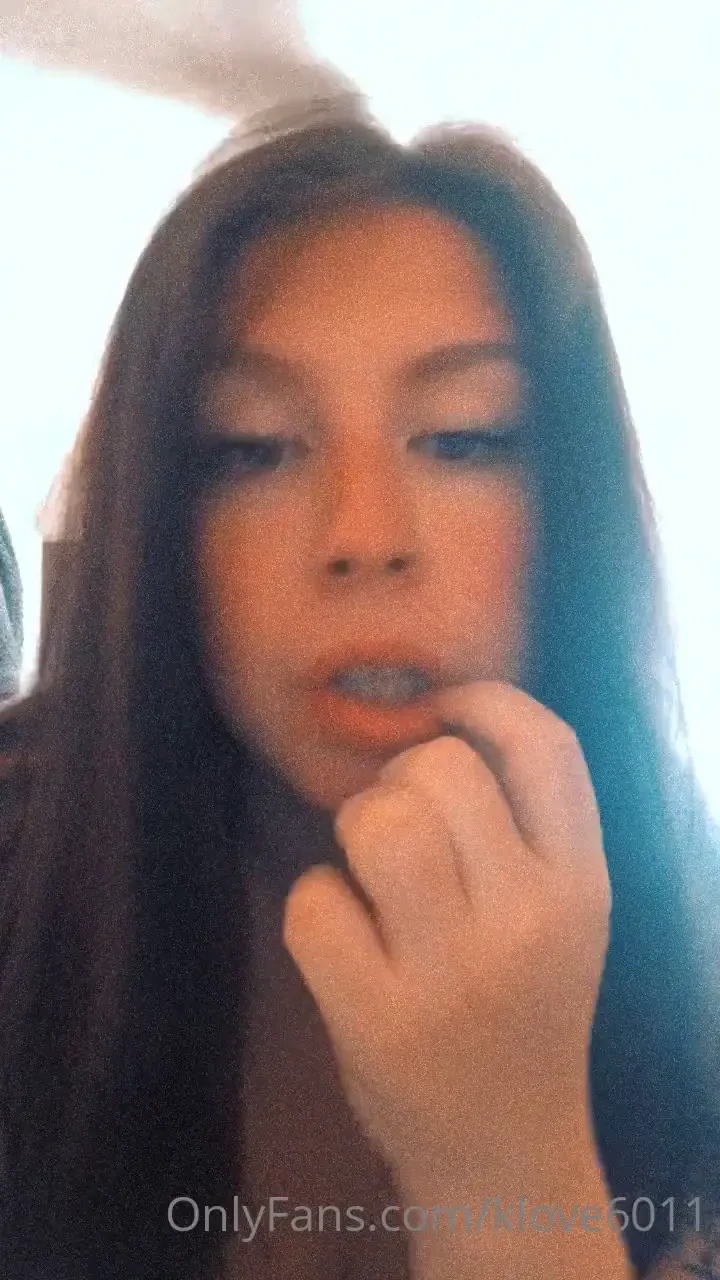 More sexy amp explicit content on my paid page see my pussy spread 