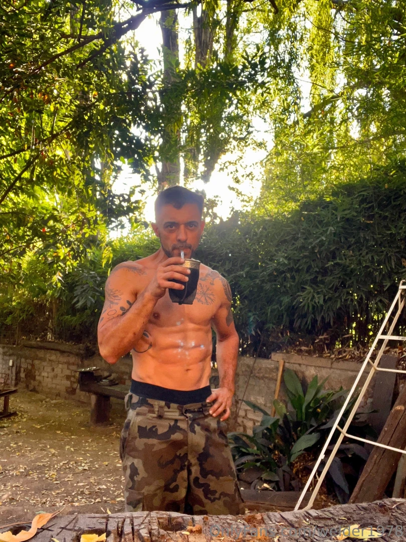 Have a fantastic friday and have some mate too 