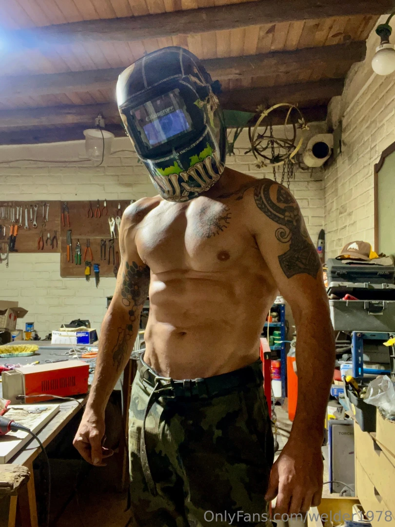 Someone ask me about welding dreasses well this are not 
