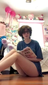 Shy girlfriend turns into a slut after losing her virginity