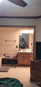 Check the dms for some anal riding content owned by psychogaz and only