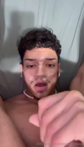 Came on my own face it was kinda hot