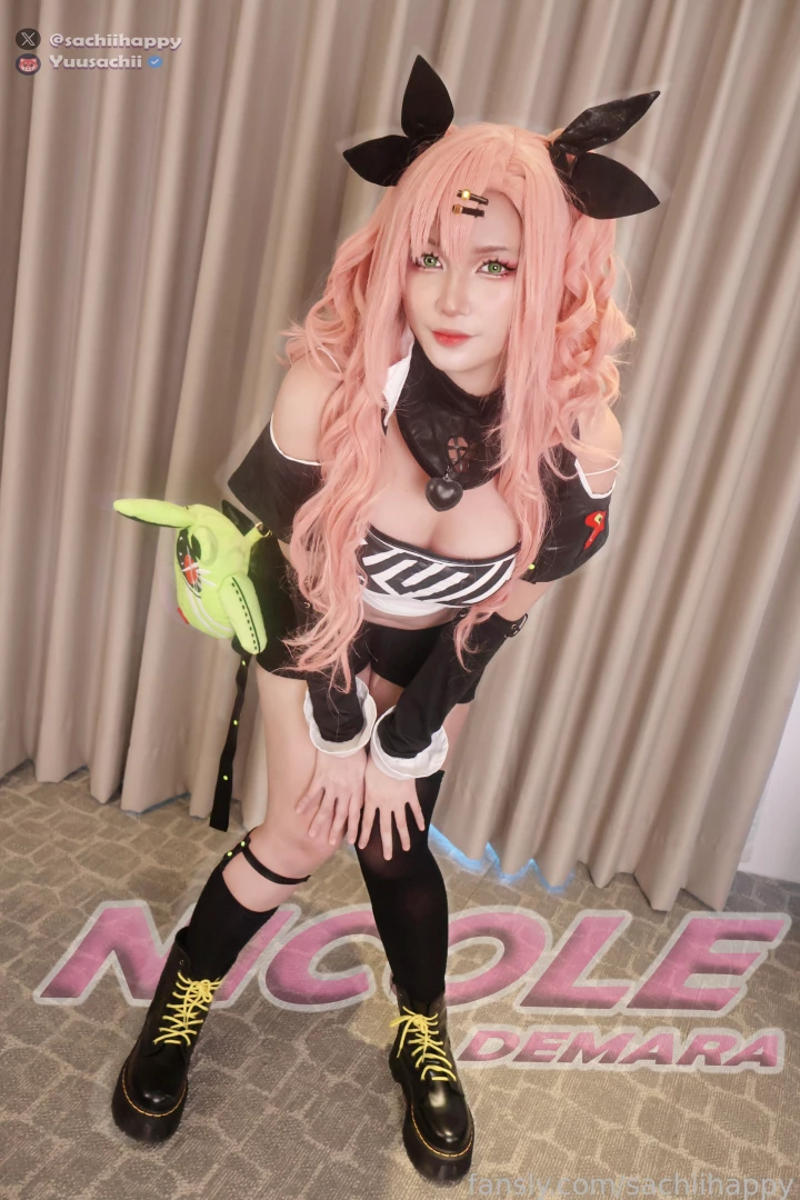 Nicole - demara face reveal cosplay lewdtuber zenlesszonezero part 2 