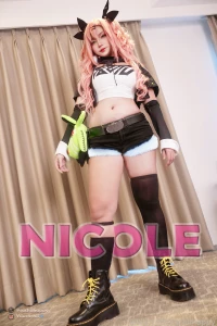 Nicole - demara face reveal cosplay lewdtuber zenlesszonezero part 1