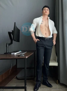 During the lunch break on a boring working day i feel very horny part 6