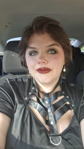 Come hang out with me while i wait for a tow truck all tips will get a