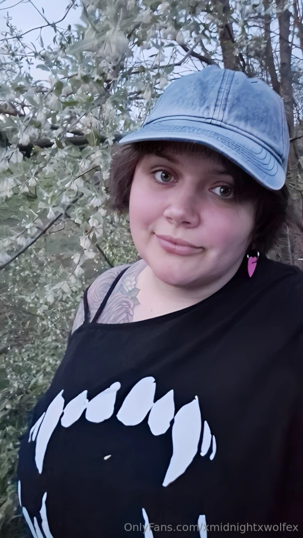 My family owns a farm went out there yesterday for easter and snuck part 2 