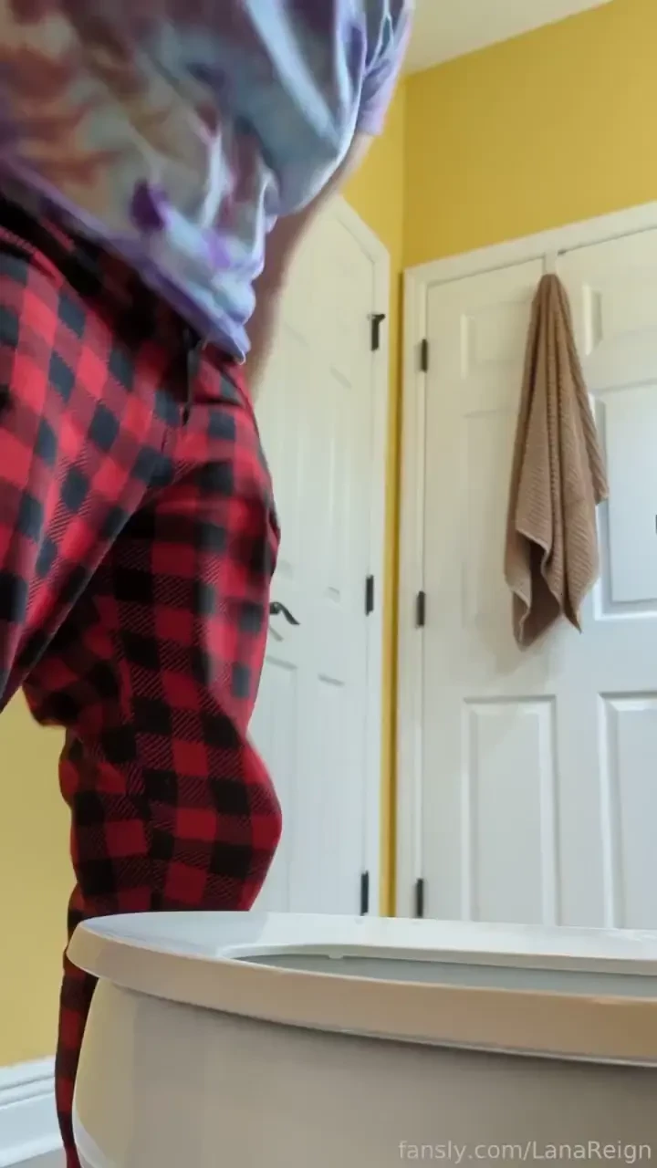 Not using my front camera so trying to sample the angle ahead of time 