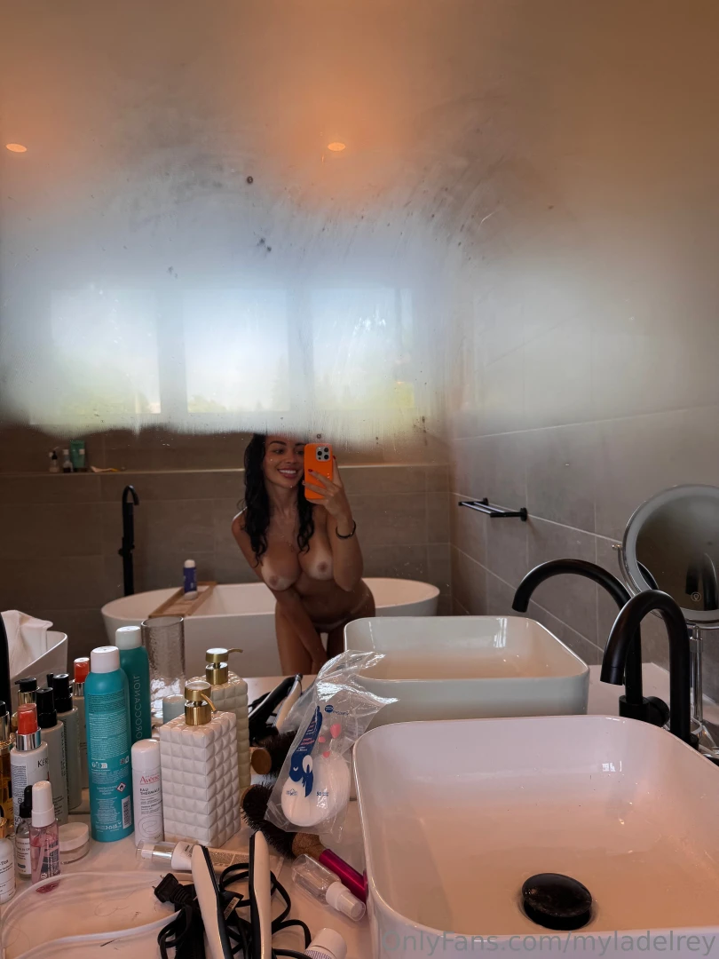 Steamy steamy wet and dreamy 