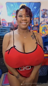 Tonight on ppv thick