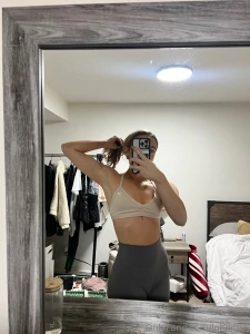 Strong girls don t cry