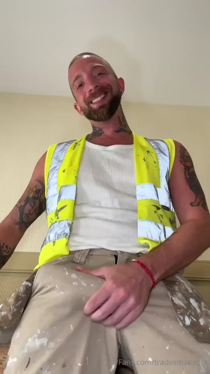 New video with nakedyogamen i loved smelling and sucking his big hairy 