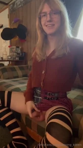 Tonight is a full moon explains why my dick is so big hehehe rawr jk