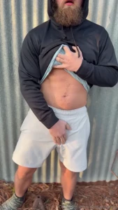 Wanna cum watch see me leak mid way