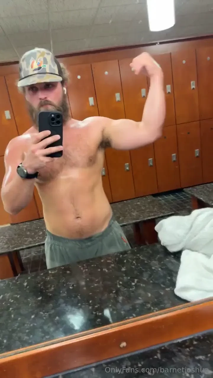 Who wants an exclusive look into my life message me to find out more part 1 