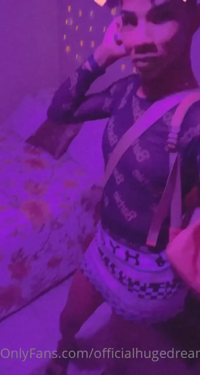 I saved it for a few days for my fans then i got dressed about to go 