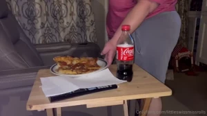 Thought you might enjoy seeing me settle in with some pizza proceeded