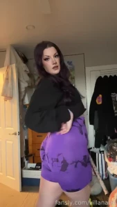 I got some new gym shorts and leggings and just had to film some part 1