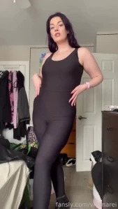 Just a couple video clips i took before i went out the other day these part 1