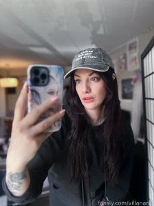 I feel really pretty here fyp tall tallgirl goth gothgirl altgirl