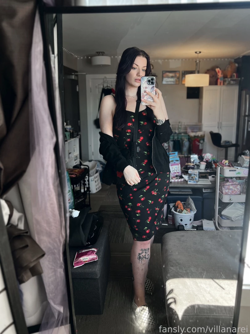 Almost time for get railed in a sundress season fyp tall tallgirl goth 