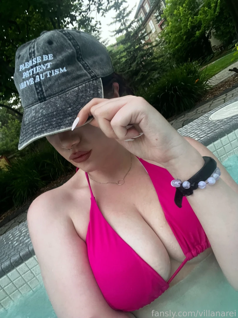 Join me in the hot tub fyp tallgirl tall altgirl alternative gothgirl part 2 