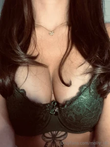 Maman de deux jolis bb