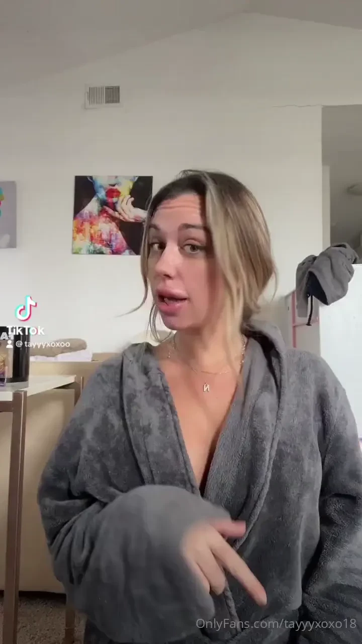 Happy monday loves im moving so will be adding a bunch for my new 