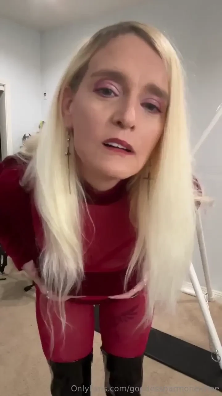 I want you to dream about me getting railed while i m on my date 