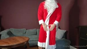 German santa is playing wanna join me