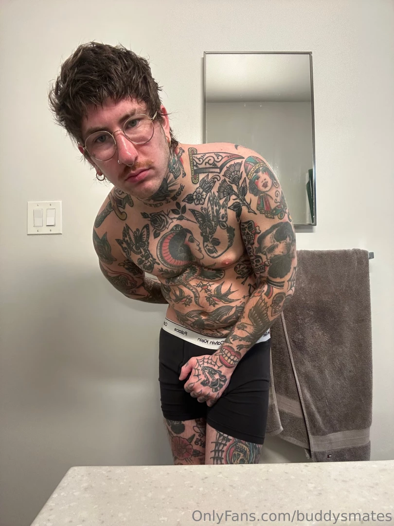 I need a pair of hands on me right now who s volunteering 