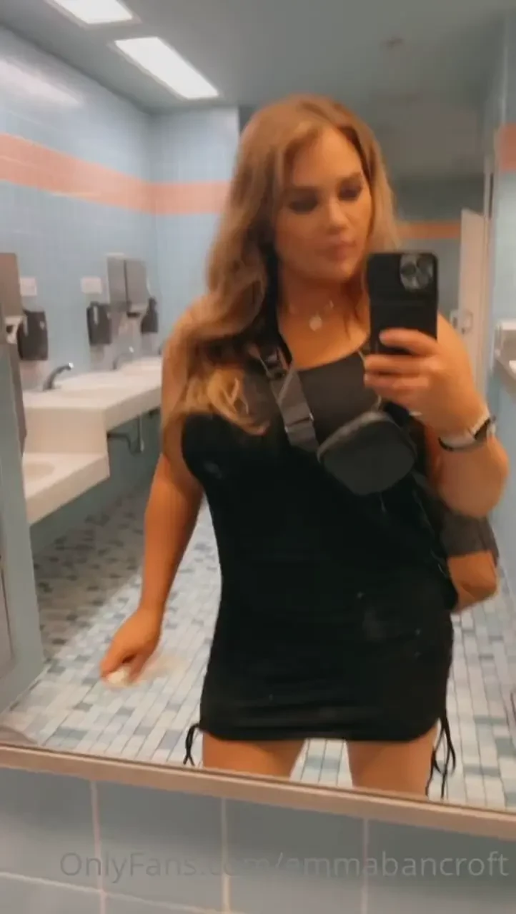 Disney cast members anniversary party at disney dress was formal 