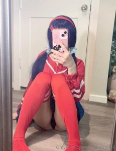 Have u check ur dms yet i have a new vid wearing this