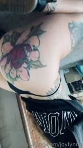 A little booty shakin in honor of hump day