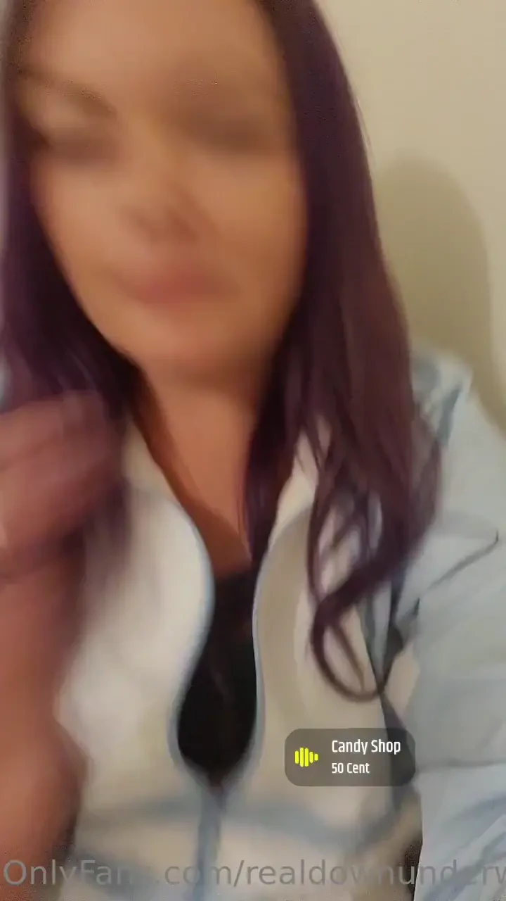 Wanna come to my candy shop 