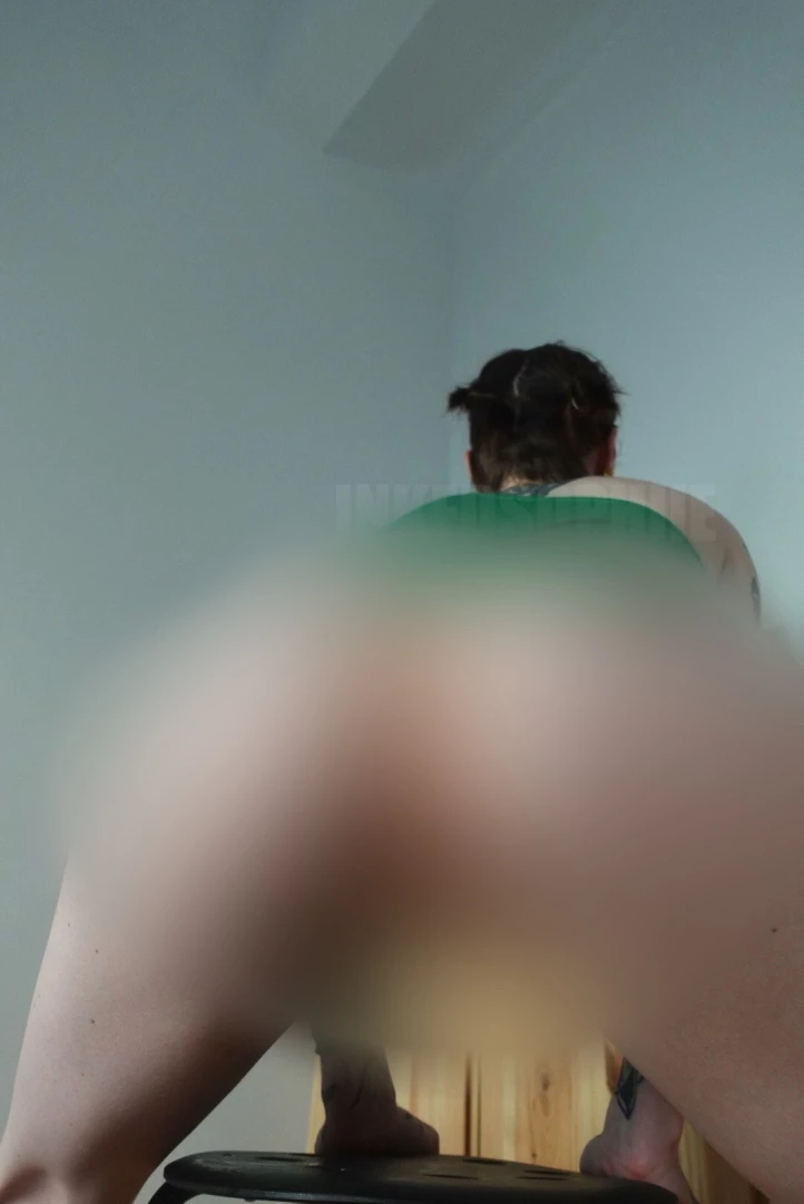 So hei wie man den anal plug und meine pussy lippen durch mein h schen 