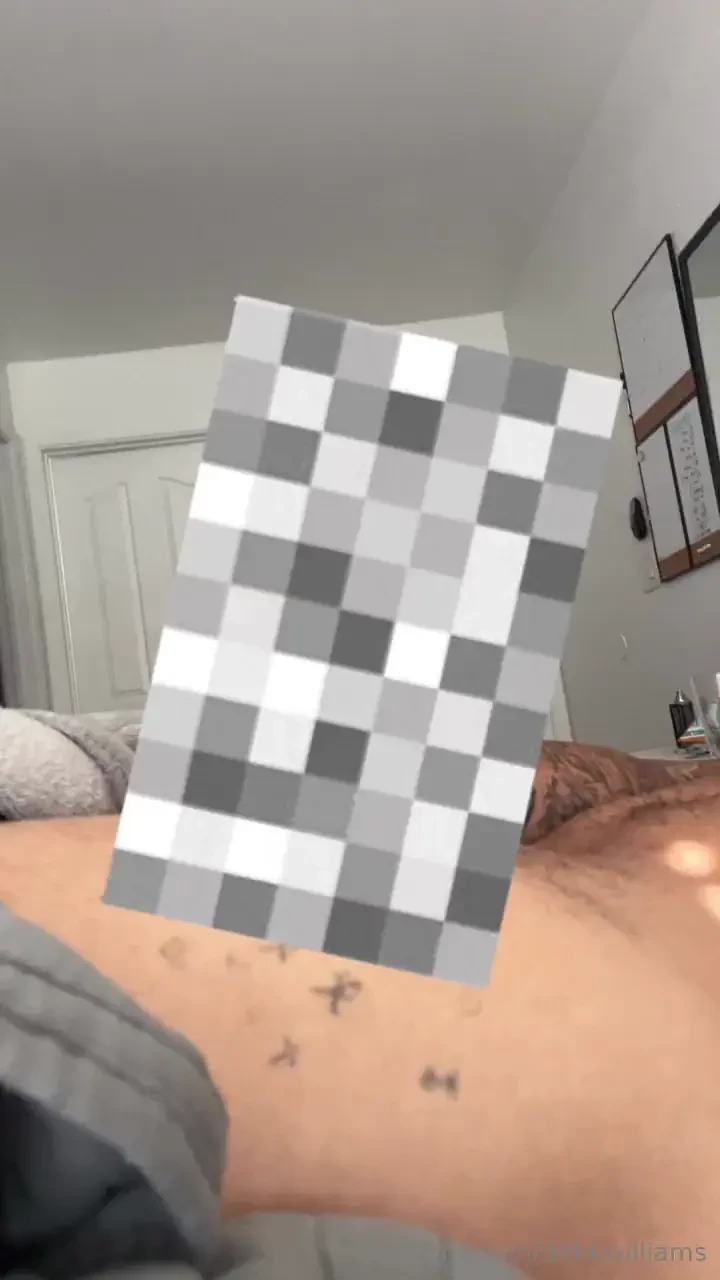 I love playing with myself in the morning who wants to cum join 