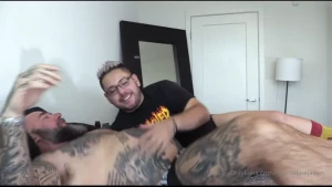 The hotel concierge with xbrrz